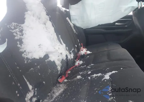 2019 Ram 1500 Big Horn/Lone Star 4X4 6'4 Box z USA, uszkodzony, nr VIN 1C6SRFMT1KN625638